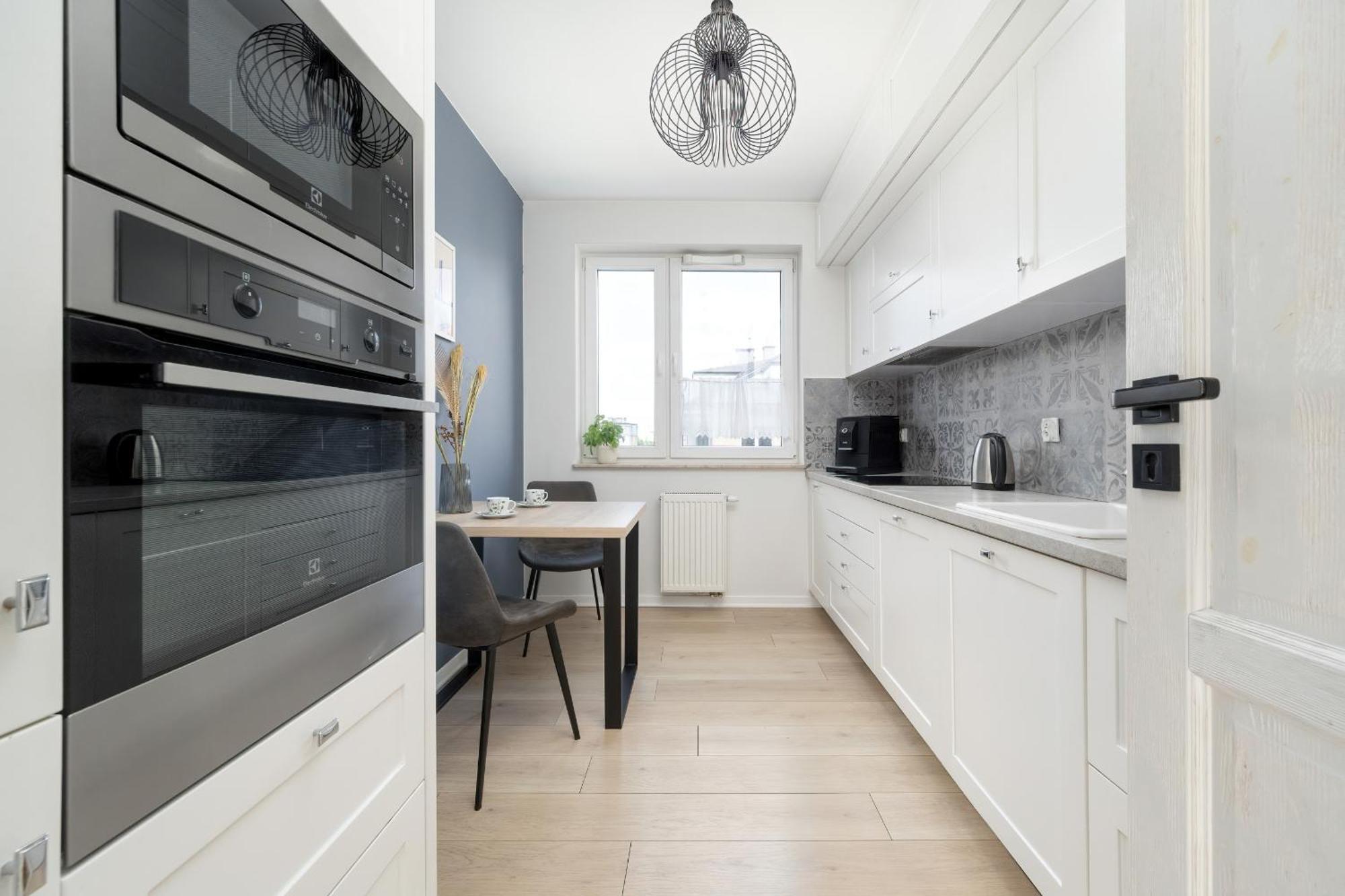 Apartment Wyjatkowy Z Parkingiem Dla 6 Osob By Renters Wroclaw