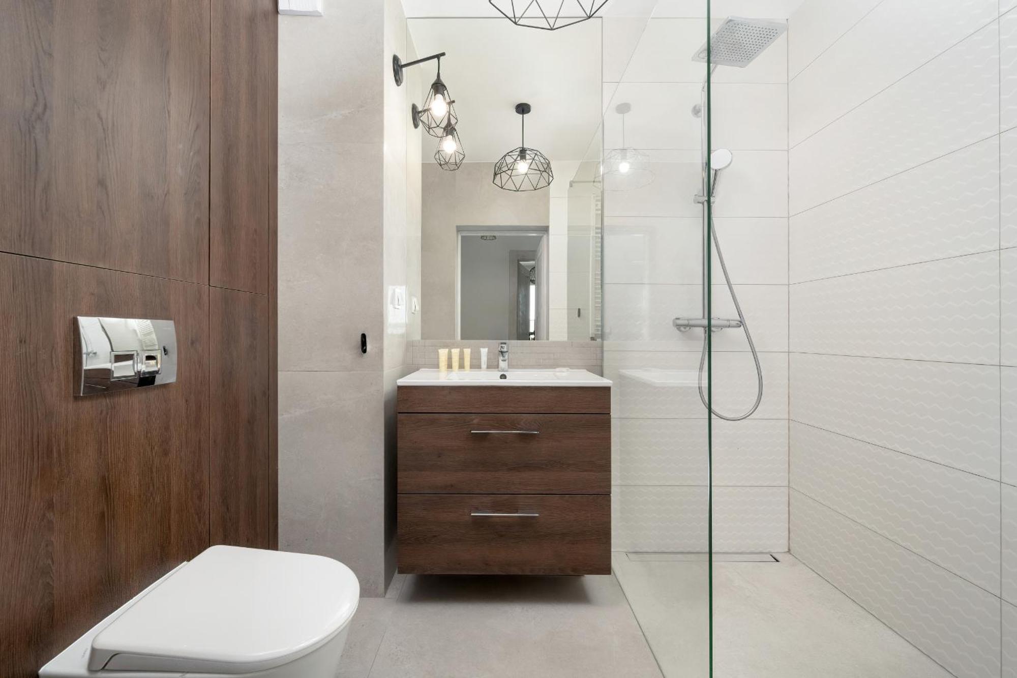 Apartament Wyjatkowy Z Parkingiem Dla 6 Osob By Renters *